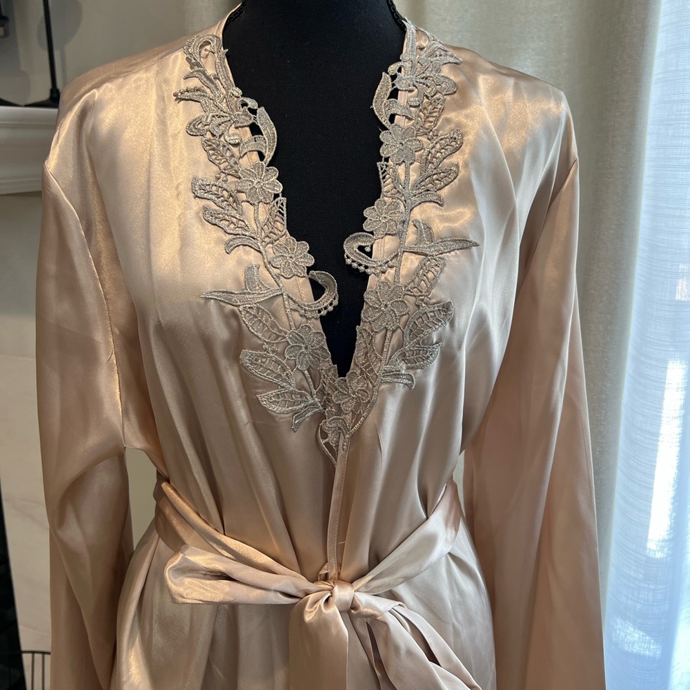 Flora nightgown